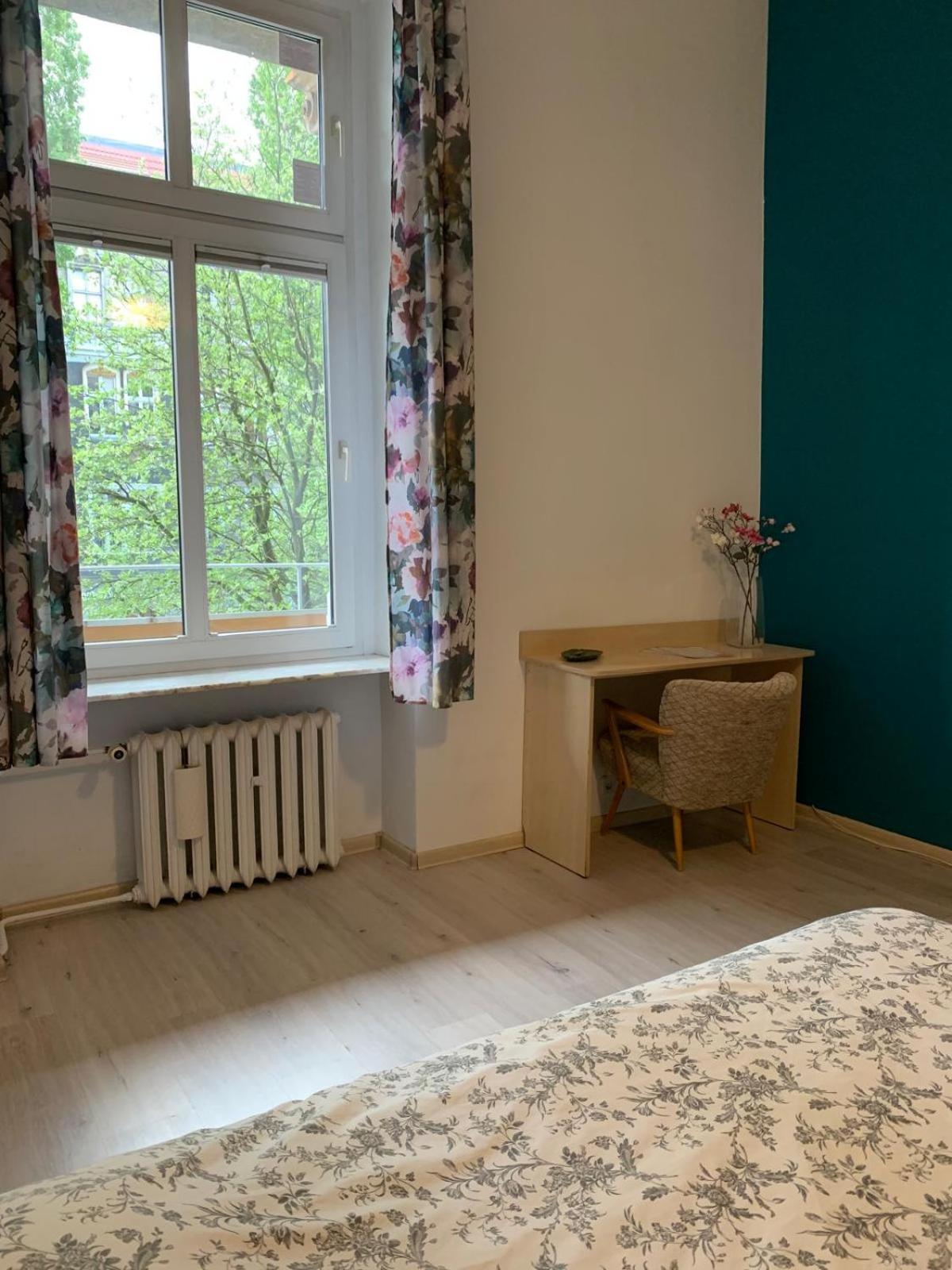 שצ'צ'ין Bright And Spacious Apartment מראה חיצוני תמונה